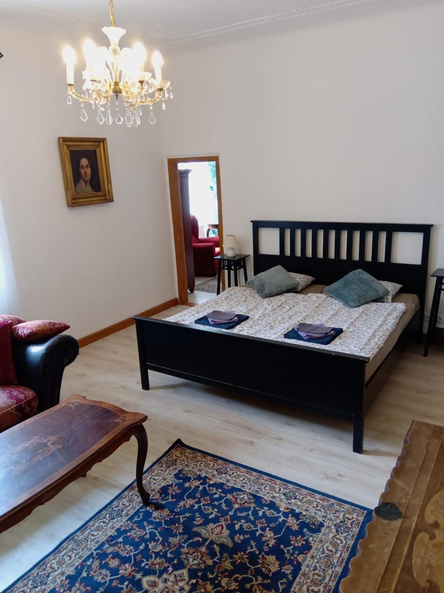 Historic Villa Apartments براغ المظهر الخارجي الصورة